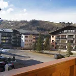 Schwarzenbacher شقة