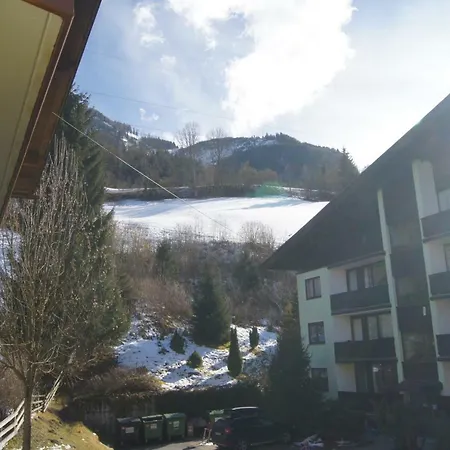 Schwarzenbacher * Kaprun