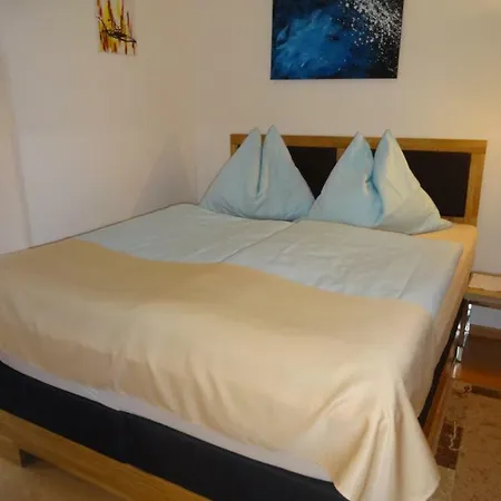 Schwarzenbacher * Kaprun